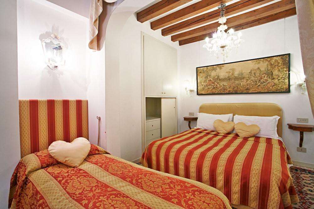 Hotel San Luca Venezia Экстерьер фото